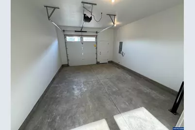 361 SE Kitzmiller Dr, Dallas, OR 97338 - Photo 17