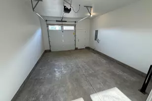 361 SE Kitzmiller Dr, Dallas, OR 97338 - Photo 17