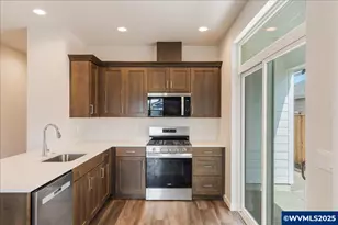 1414 SE Hankel St, Dallas, OR 97338 - Photo 3