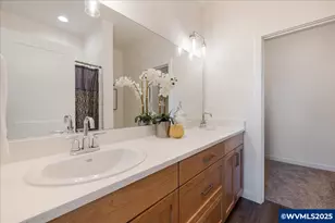 413 SE Shetterly Dr, Dallas, OR 97338 - Photo 13