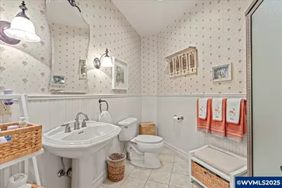 39889 McDowell Creek Dr, Lebanon, OR 97355 - Photo 29