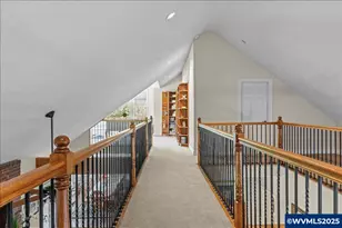 39889 McDowell Creek Dr, Lebanon, OR 97355 - Photo 33