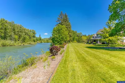 39889 McDowell Creek Dr, Lebanon, OR 97355 - Photo 45