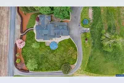 7873 Parker Ln SE, Turner, OR 97392 - Photo 3