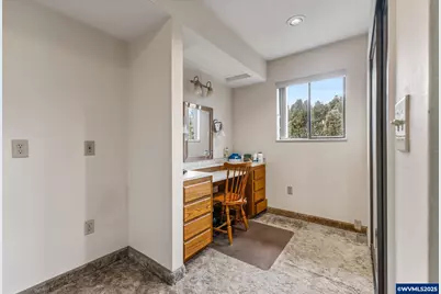 858 Iva Ln NE, Salem, OR 97317 - Photo 25