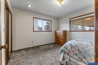 858 Iva Ln NE, Salem, OR 97317 - Photo 19