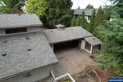 220 37th Av NE, Salem, OR 97301 - Photo 31