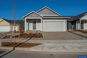 701 Tigerlily St, Silverton, OR 97381 - Photo 3