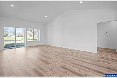 701 Tigerlily St, Silverton, OR 97381 - Photo 19