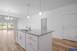 701 Tigerlily St, Silverton, OR 97381 - Photo 15