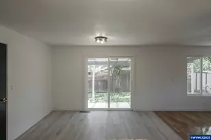 615 5th Ave, Sweet Home, OR 97386 - Photo 11