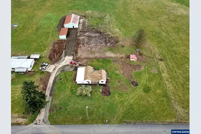 12403 S Eby Rd, Molalla, OR 97038 - Photo 17