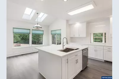 17234 Oakdale Rd, Dallas, OR 97338 - Photo 13