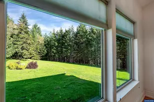 17234 Oakdale Rd, Dallas, OR 97338 - Photo 15