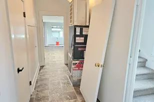 365 Bryan St, Woodburn, OR 97071 - Photo 21