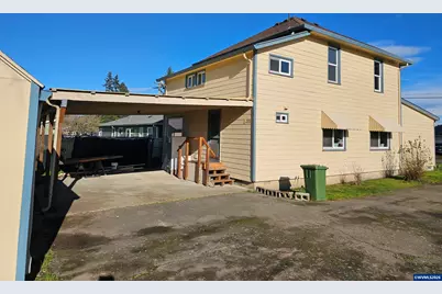 365 Bryan St, Woodburn, OR 97071 - Photo 5