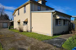 365 Bryan St, Woodburn, OR 97071 - Photo 9