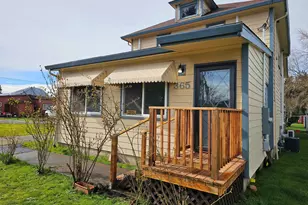 365 Bryan St, Woodburn, OR 97071 - Photo 7
