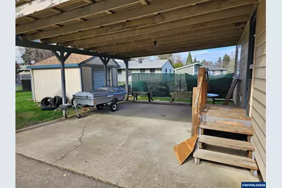 365 Bryan St, Woodburn, OR 97071 - Photo 5