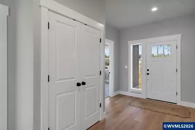 241 Dogwood Dr, Gates, OR 97346 - Photo 5