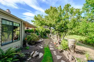 6102 Trevino Ct N, Keizer, OR 97303 - Photo 25