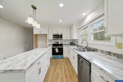 11224 Summit Lp SE, Turner, OR 97392 - Photo 13