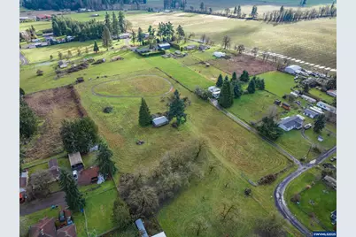5885 D St SE, Turner, OR 97392 - Photo 9