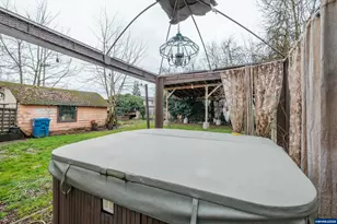 1329 Baker St NE, Salem, OR 97301 - Photo 33