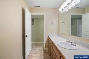 2240 Joplin Ct S, Salem, OR 97302 - Photo 41