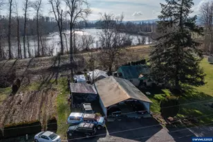 35308 Riverside Ln, Scappoose, OR 97056 - Photo 23