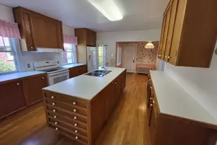 316 NW 32nd St, Corvallis, OR 97330 - Photo 9