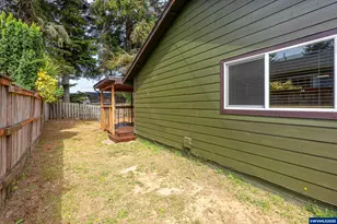 691 SE Jetty Ave, Lincoln City, OR 97367 - Photo 29