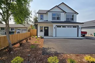 1503 N 2nd St, Silverton, OR 97381 - Photo 3