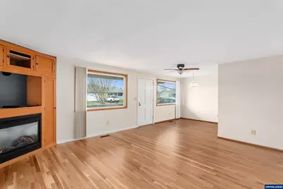 1383 Thompson Rd, Woodburn, OR 97071 - Photo 19