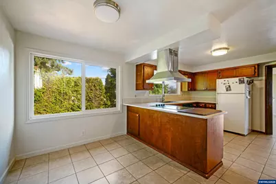 3457 Champlain Ct NW, Salem, OR 97304 - Photo 29