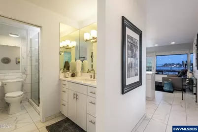 1000 SE Bay Bl, Newport, OR 97365 - Photo 15