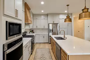 833 Hawk Dr, Silverton, OR 97381 - Photo 9