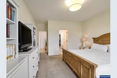 833 Hawk Dr, Silverton, OR 97381 - Photo 13