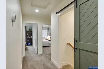 833 Hawk Dr, Silverton, OR 97381 - Photo 23