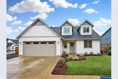 833 Hawk Dr, Silverton, OR 97381 - Photo 1