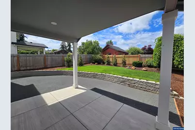 195 Iowa St, Silverton, OR 97381 - Photo 39