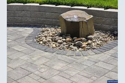 195 Iowa St, Silverton, OR 97381 - Photo 49