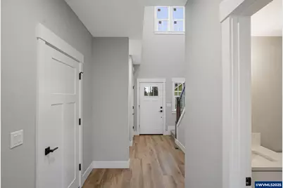 195 Iowa St, Silverton, OR 97381 - Photo 29