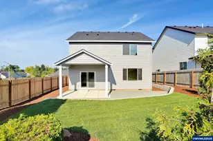 195 Iowa St, Silverton, OR 97381 - Photo 21