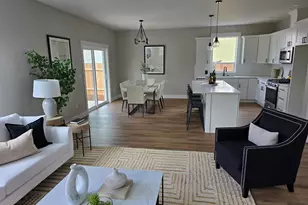 195 Iowa St, Silverton, OR 97381 - Photo 3