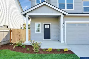 195 Iowa St, Silverton, OR 97381 - Photo 25