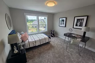 195 Iowa St, Silverton, OR 97381 - Photo 11