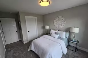 195 Iowa St, Silverton, OR 97381 - Photo 45