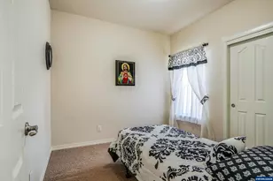 1231 SW 3rd Ave, Mill City, OR 97360 - Photo 33