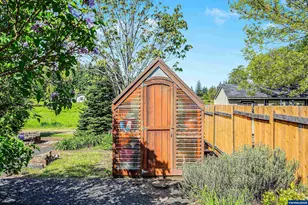 1231 SW 3rd Ave, Mill City, OR 97360 - Photo 41